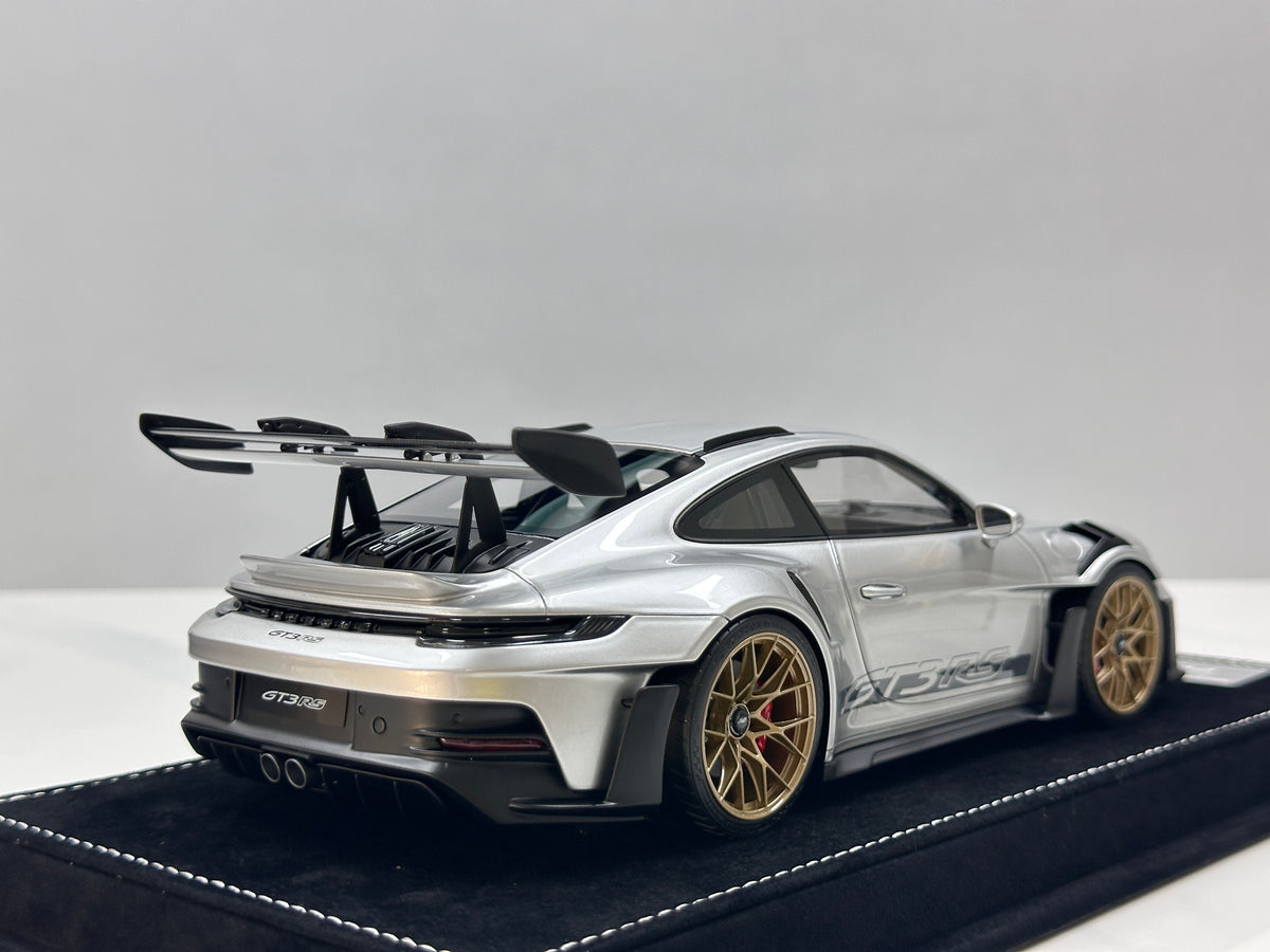 HH Model 1/18 Porsche 992 GT3 RS GT Silver HH724