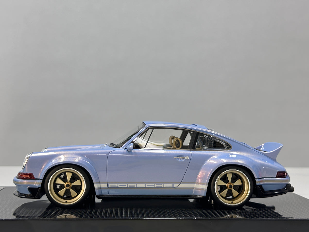 DinoModel 1/18 Porsche Singer DLS Ice Blue DC001