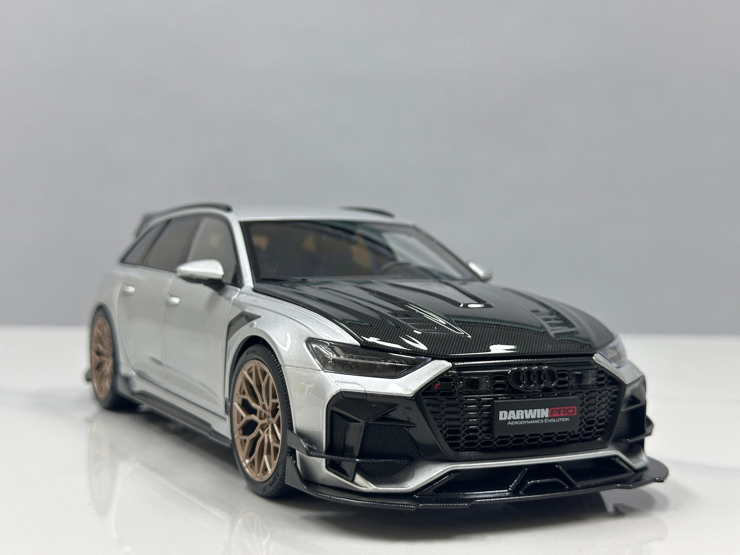 KILO Works 1/18 Audi Darwin RS6 Foil Silver KW022
