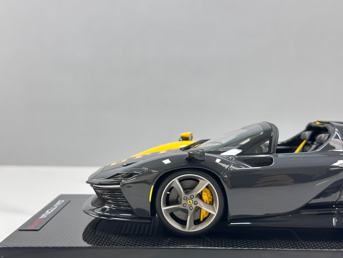 MR 1/18 Ferrari Icona Daytona SP3 Special Edition (599 Units) – Modena Yellow (FE036SE6)