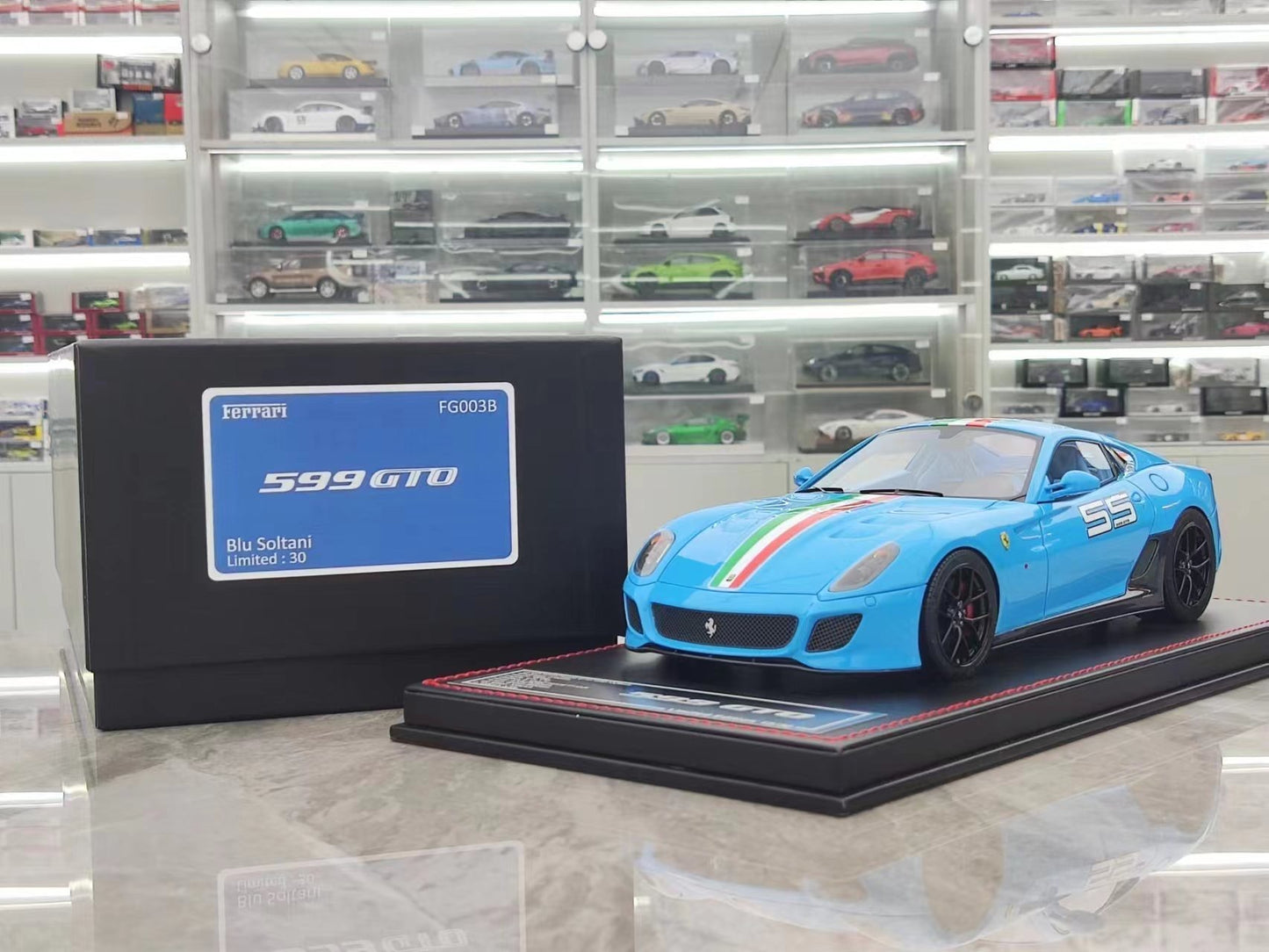DM 1/18 Ferrari 599 GTO Scale Model Car Display Piece