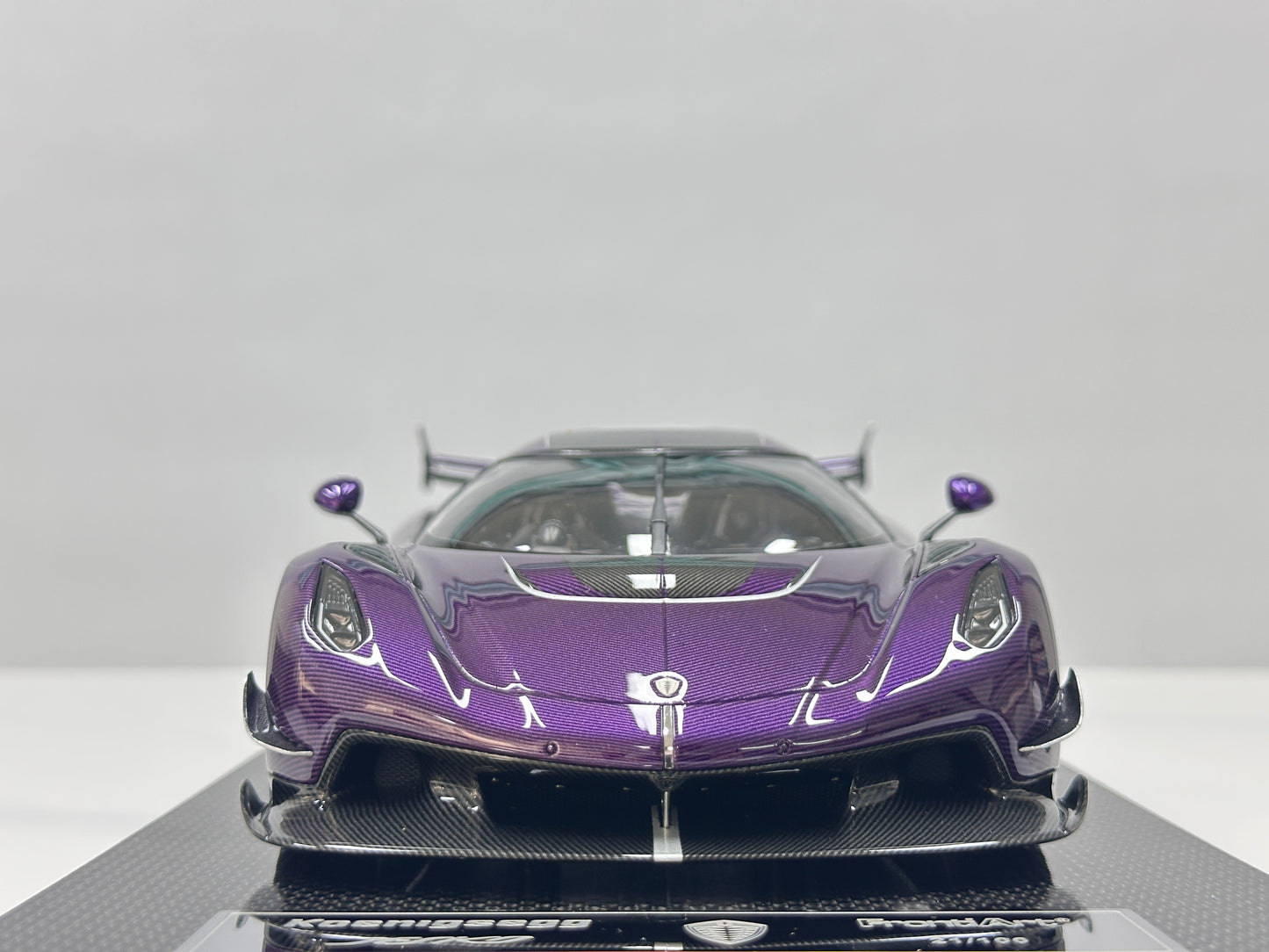 FRONTIART 1/18 Koenigsegg Jesko Carbon Purple FA199