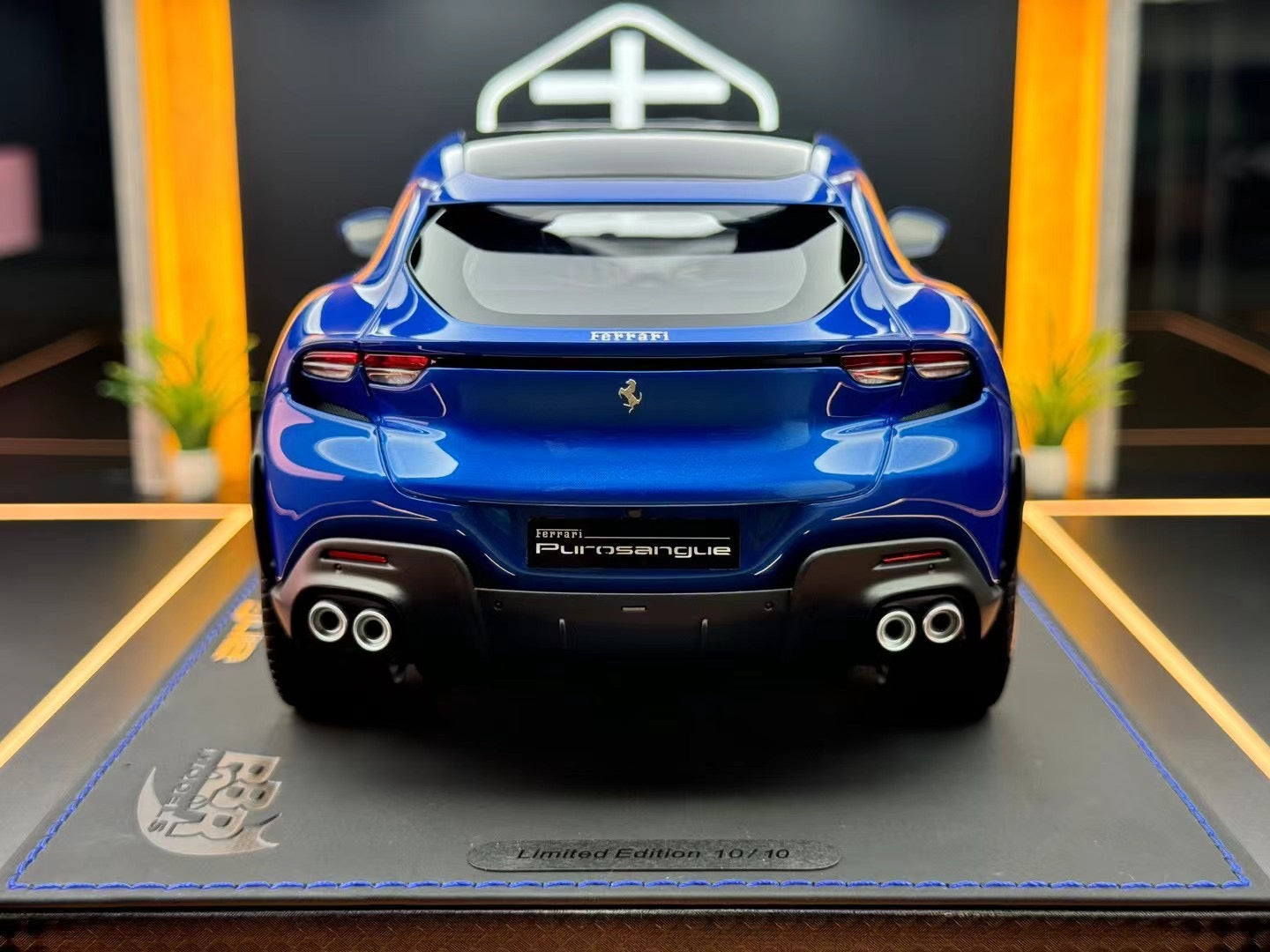 BBR 1:18 Ferrari Purosangue Blu Corsa 10/10 DDJ008