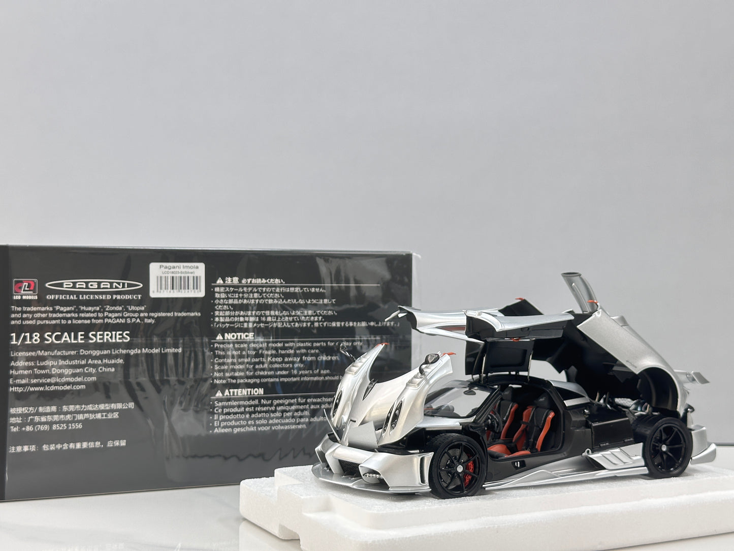 LCD 1/18 Pagani Imola Silver (LCD125)