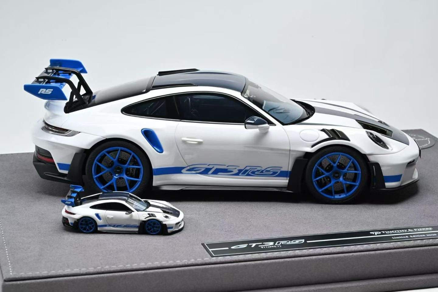 TP 1/18 Porsche GT3 RS Dual Car Set