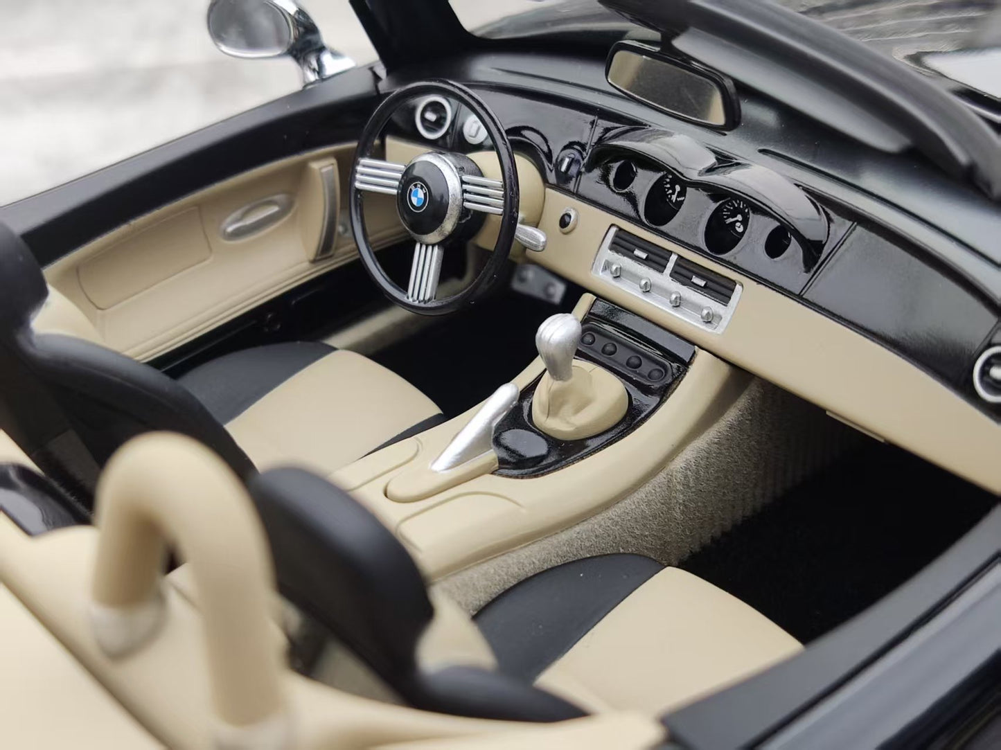 MINICHAMPS 1/18 BMW Z8 ROADSTER -2000 Black 155024231