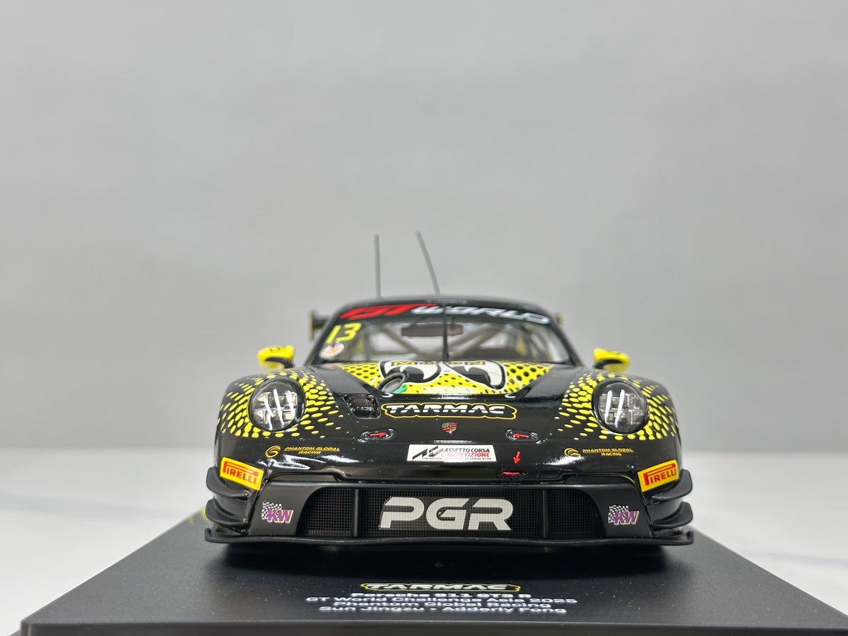 TARmac Works 1/18 Porsche 911 GT3 R – GT World Challenge Asia – Black/Yellow Livery – T18-008-25FUJ13