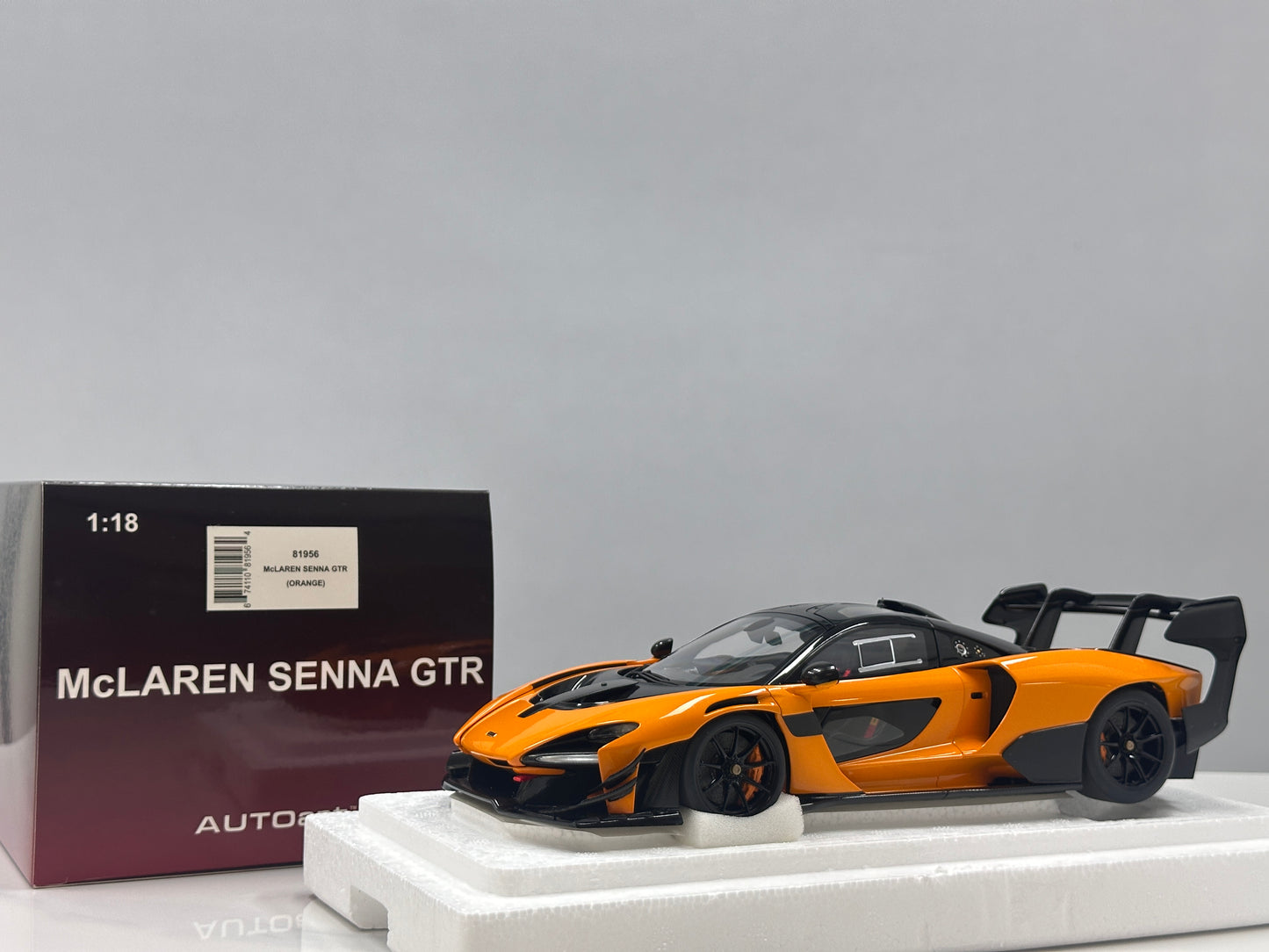 AUTO Art 1/18 McLaren SENNA GTR Orange 81956