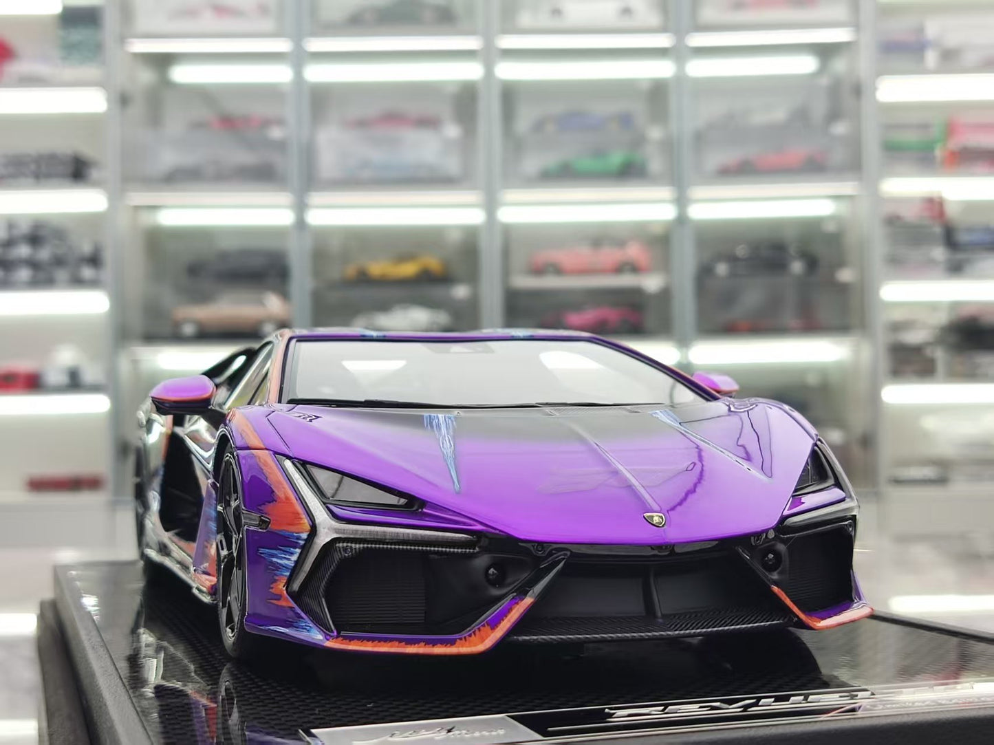 IVY 1/18 Lamborghini Revuelto Opera Unica 60th Anniversary Purple IVY232