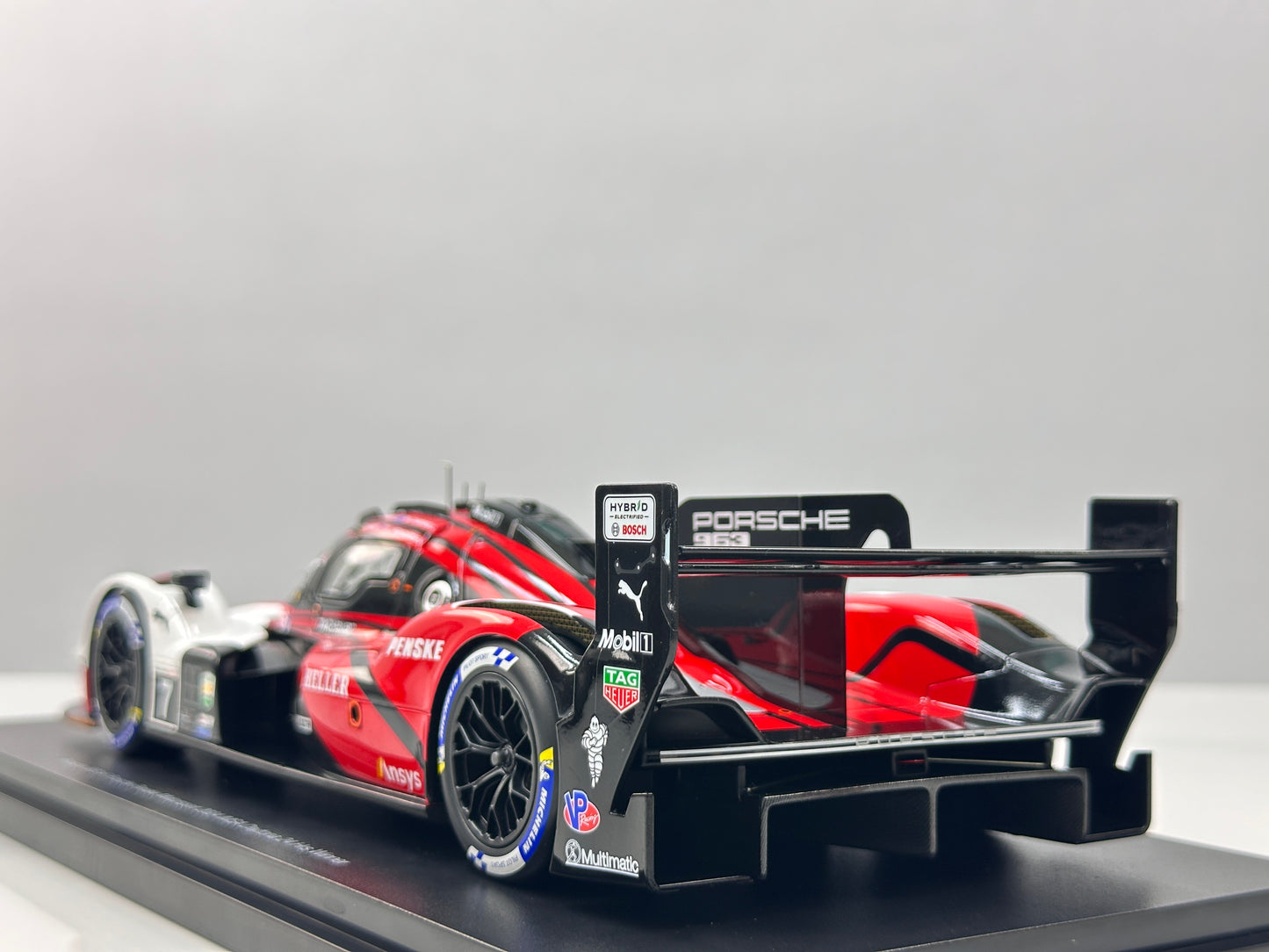 Topspeed 1/18 Porsche 963 #7 Porsche Penske Motorsport 2024 Red & White Livery TS0700