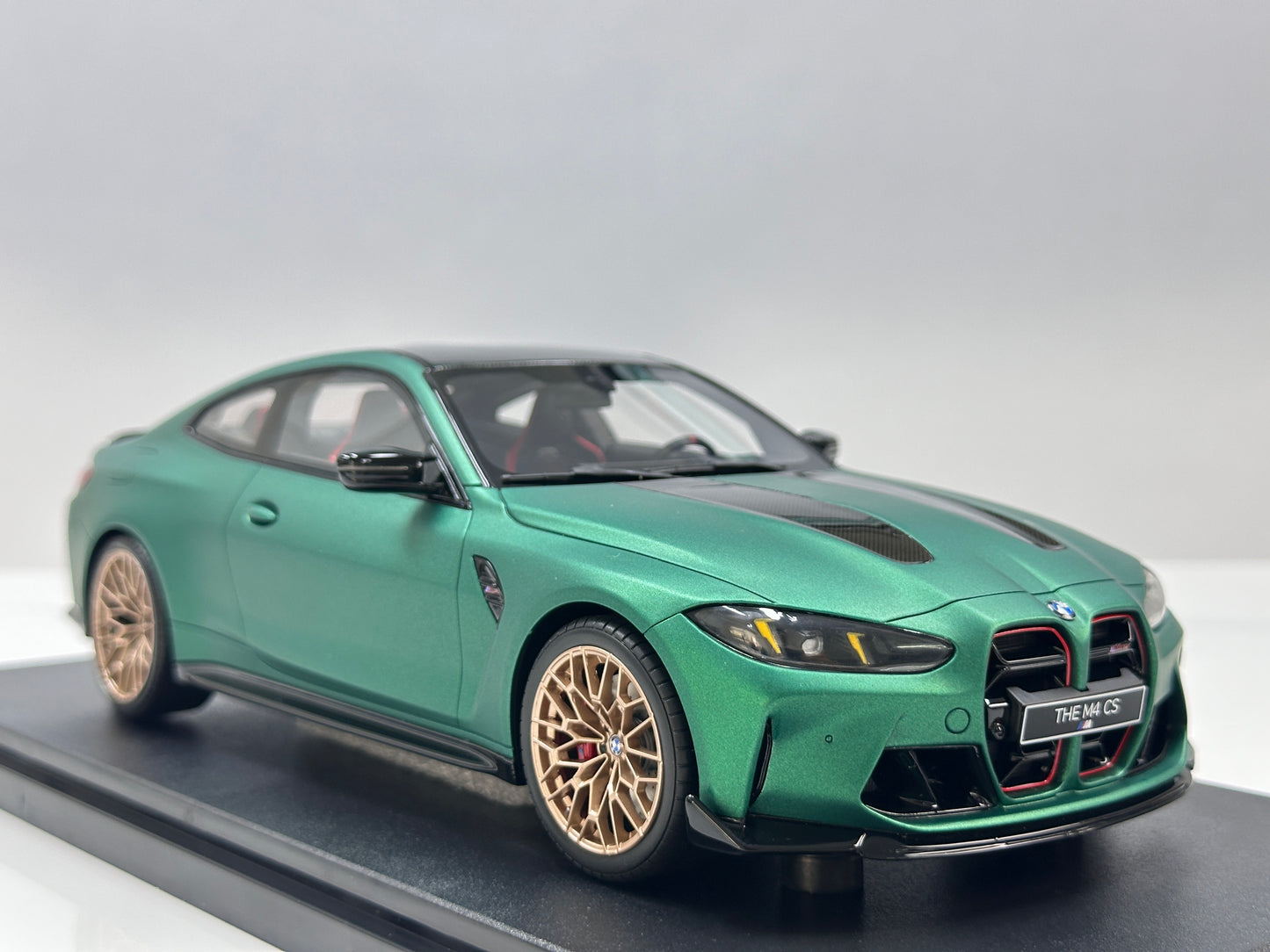 GT Spirit 1/18 BMW M4 CS Green GT994
