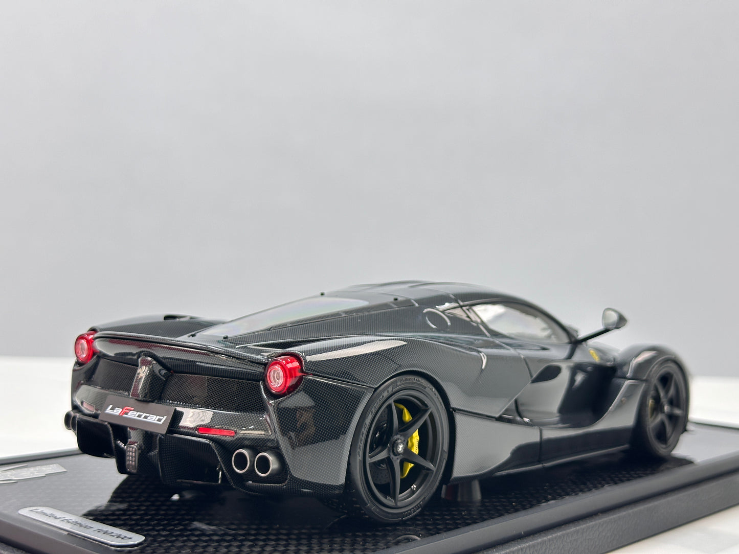BBR 1/18 Ferrari LaFerrari, Alloy Alloy Fully Open, Carbon Fiber Sole, Black Knight BBR182244A