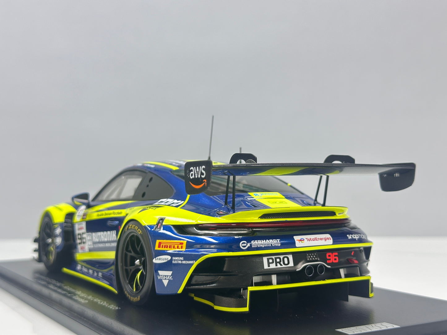 Spark 1/18 Porsche 911 (992) GT3 R, 2025 Spa-Francorchamps runner-up, green livery 18SB081