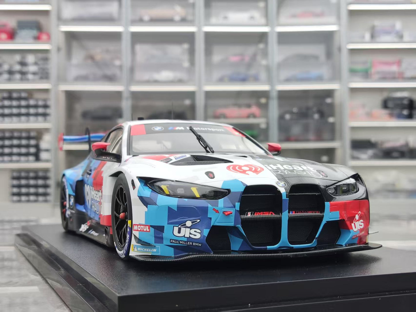 Topspeed 1/18 BMW M4 GT3 EVO #1 Paul Miller Racing 2025 Blue and White Livery TS0650