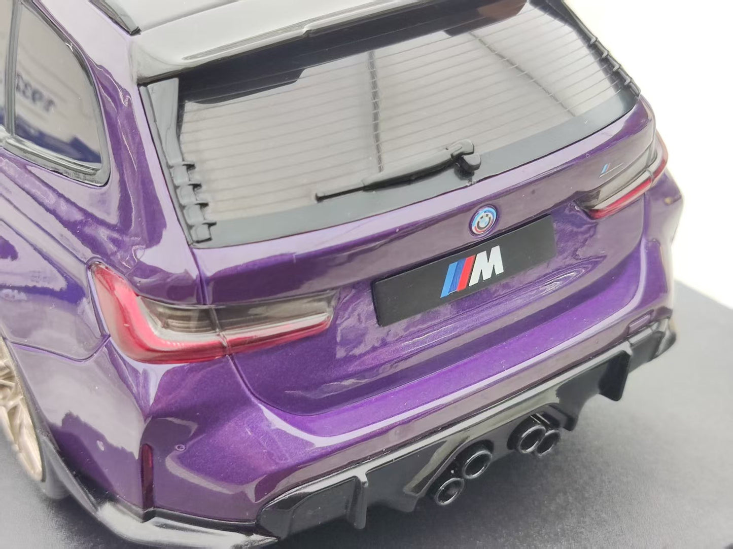 Solido 1/18 BMW M3 (G81) Touring 2024 Purple S1813701