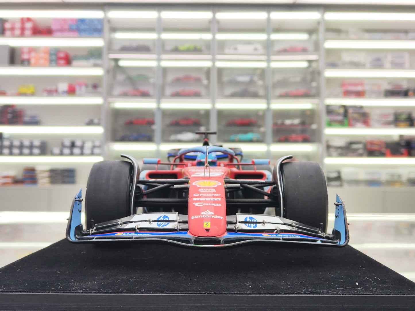 Looksmart 1/18 Ferrari SF-24 2024 Miami Grand Prix third place No. 16 Leclerc F1 model car ornaments LS18F1061