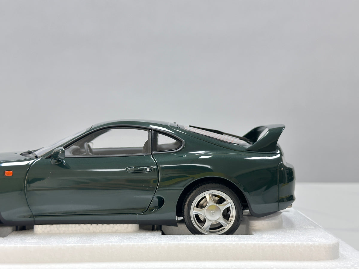 LCD 1/18 Toyota Supra A80 (Mk4) – Dark Green (LCD18020-GR)