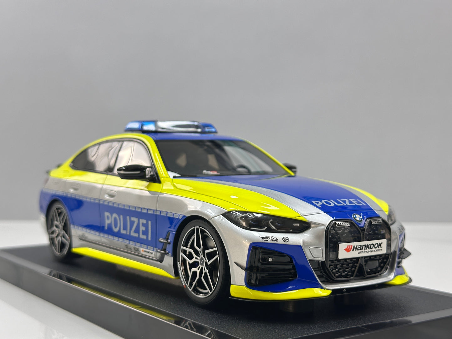 OTTO 1/18 BMW AC SCHNITZER ACS4 POLIZEI 2022 Blue Silver Livery OT1205