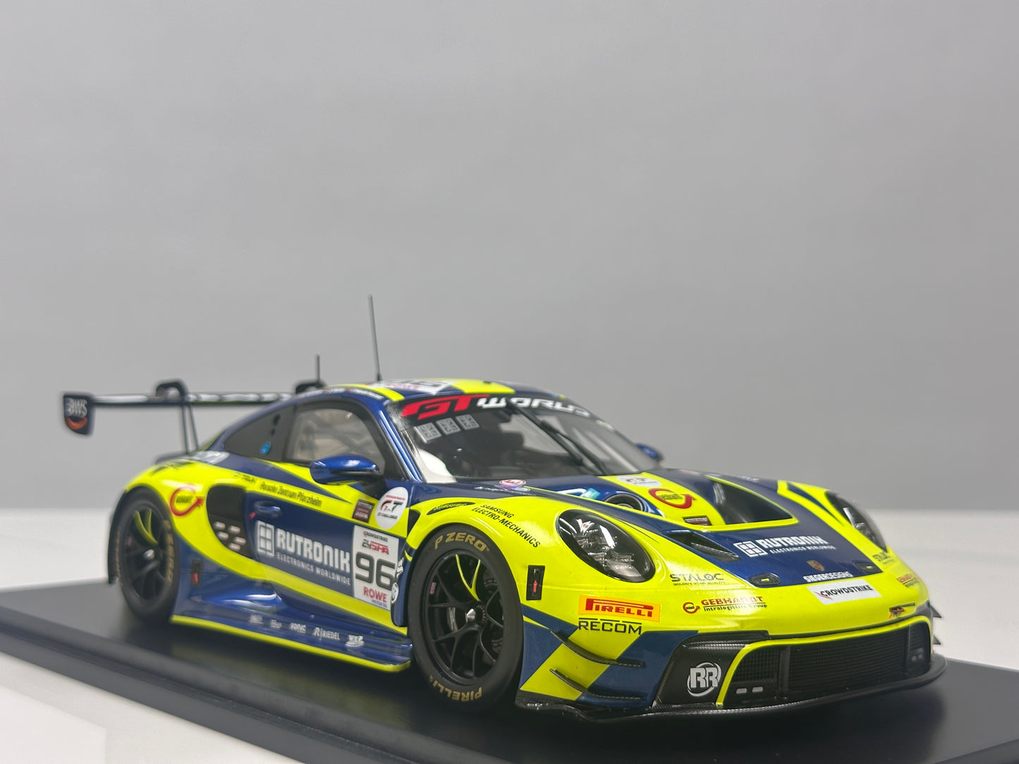 Spark 1/18 Porsche 911 (992) GT3 R, 2025 Spa-Francorchamps runner-up, green livery 18SB081