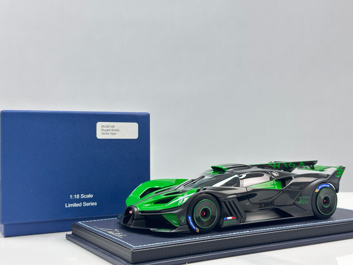MR 1/18 Bugatti Bolide Viper Green BUG014B