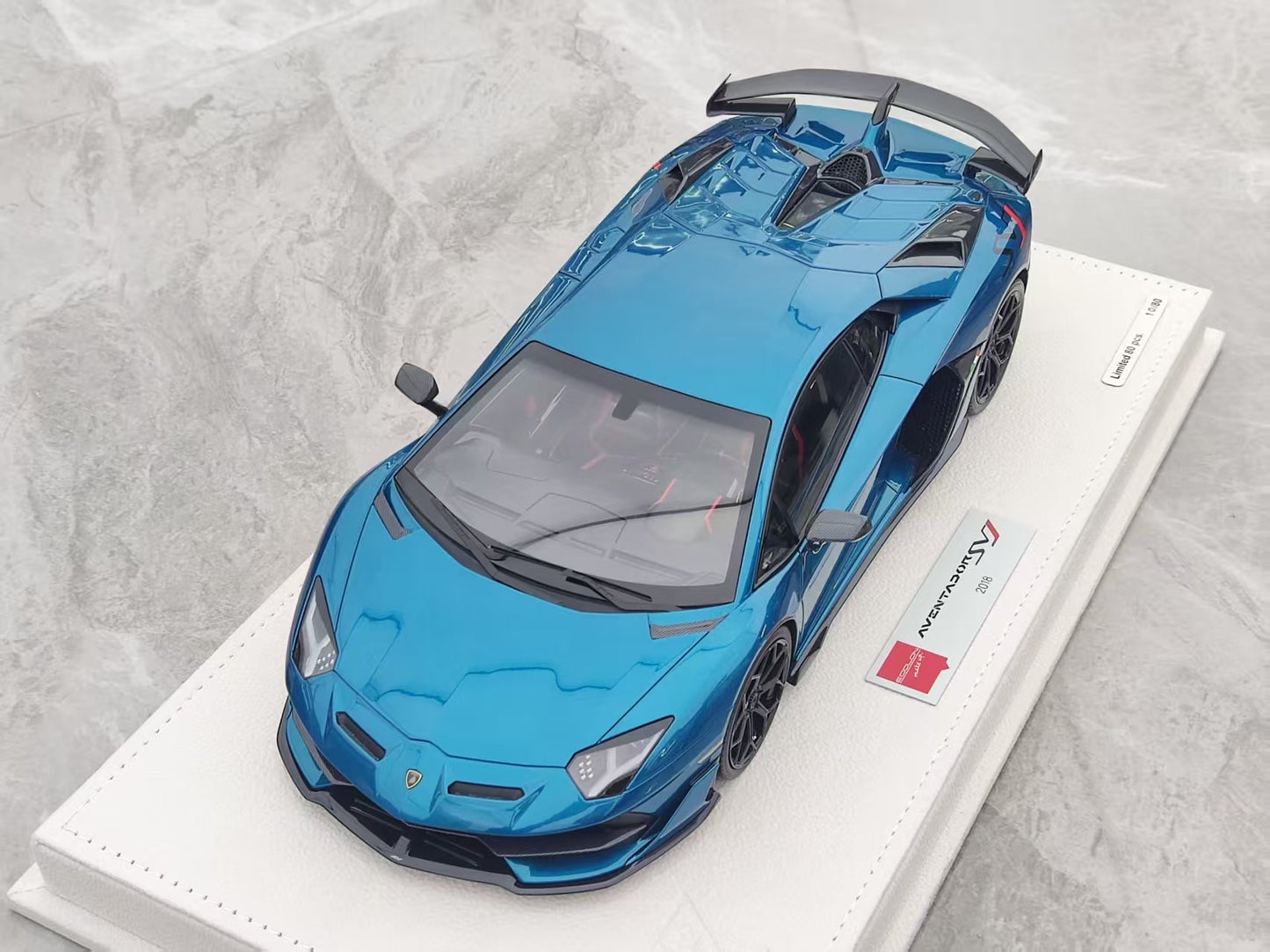 MAKEUP 1/18 Lamborghini Aventador SVJ Sky Blue EML025H