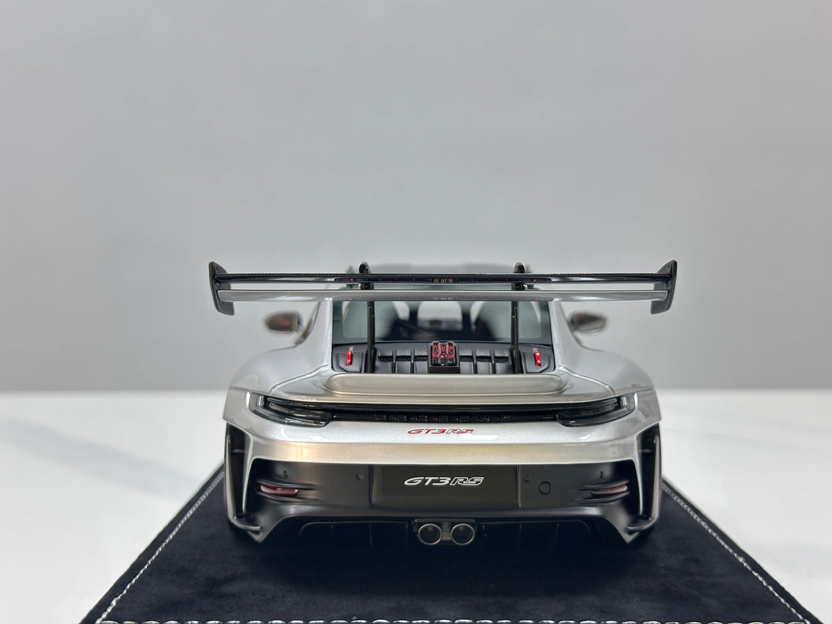 HH Model 1/18 Porsche 992 GT3 RS Silver with Red Wheels HH728