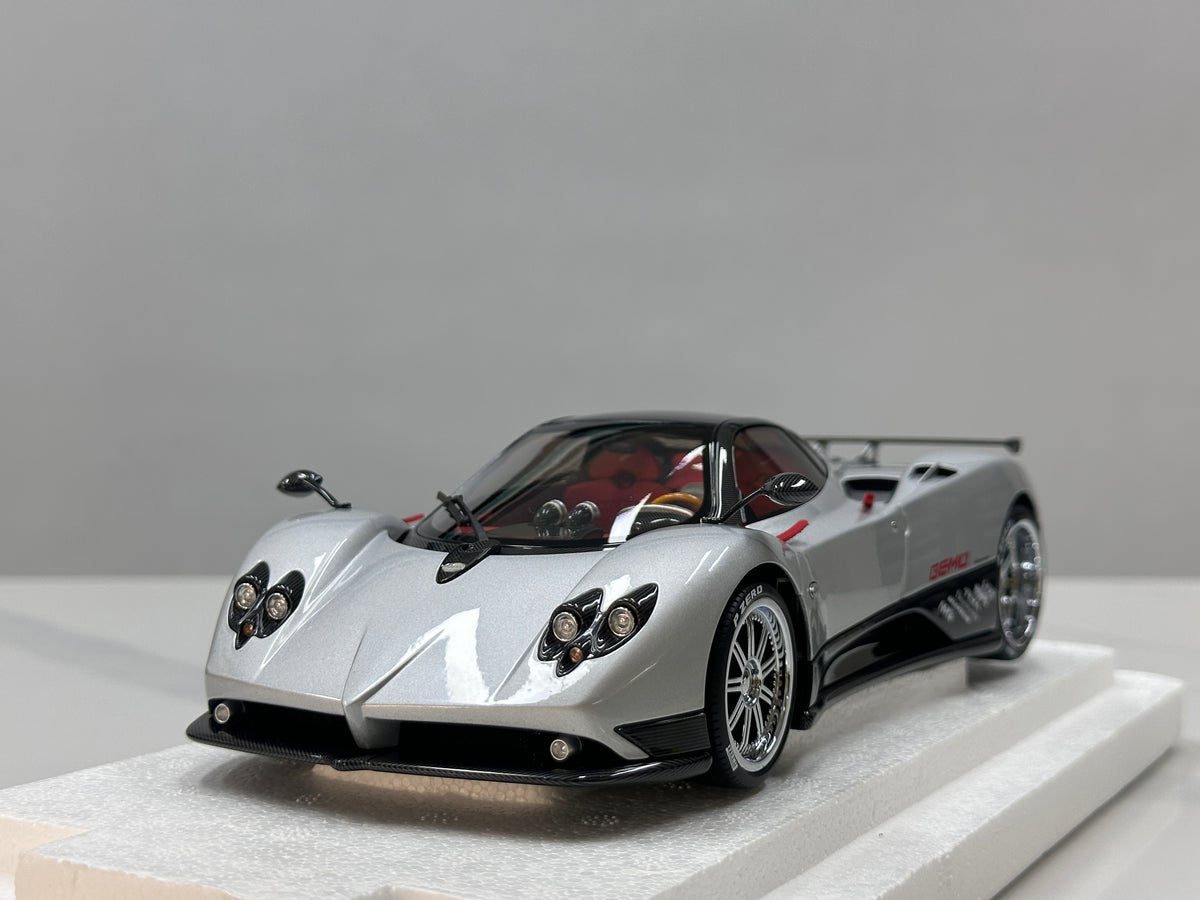 Almost Real 1/18 Pagani Zonda F (2005 Geneva Motor Show Debut Version) – Silver (850401001)