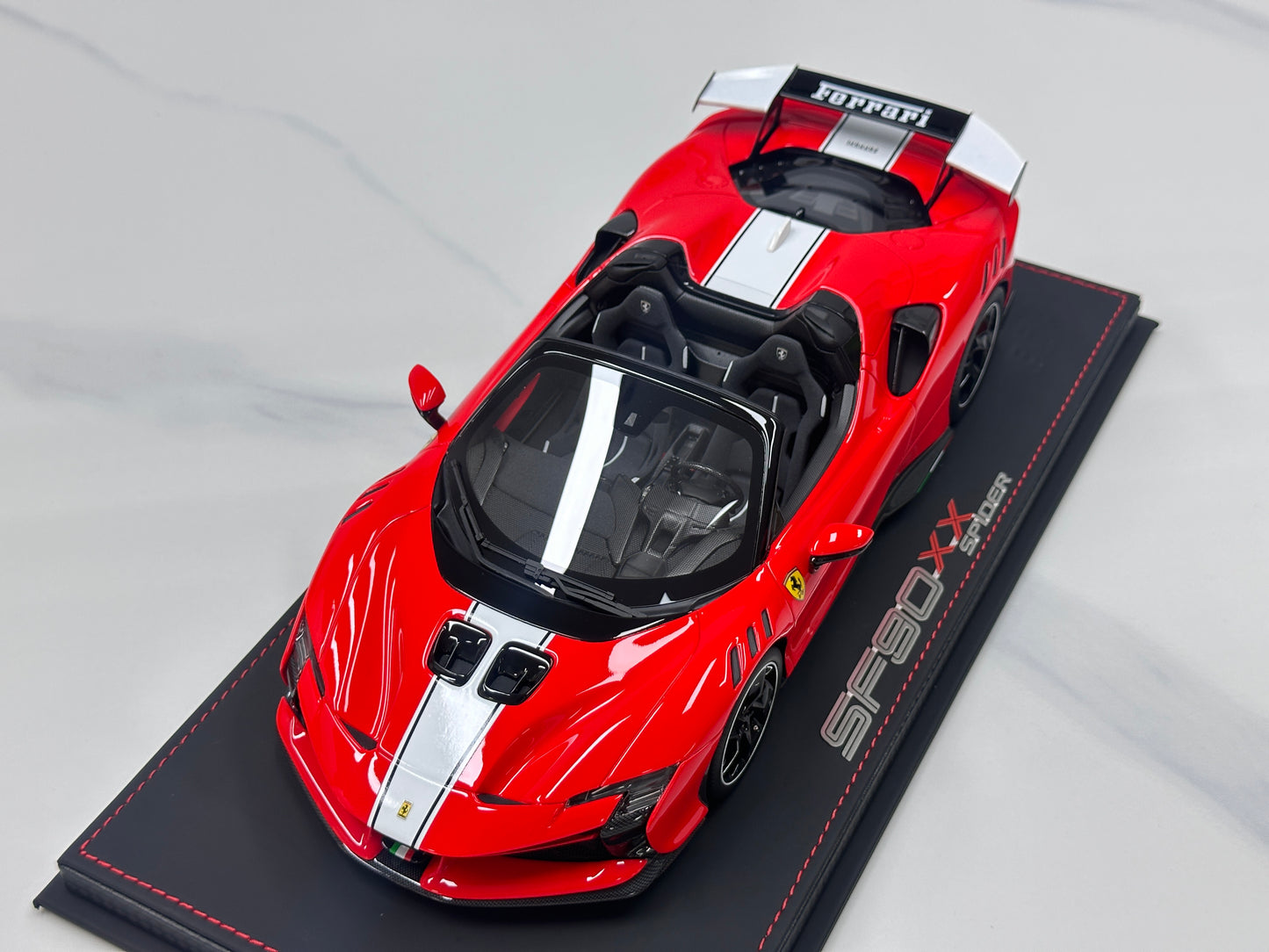BBR 1/18 Ferrari SF90 XX Spider Red/White Livery P18238Q