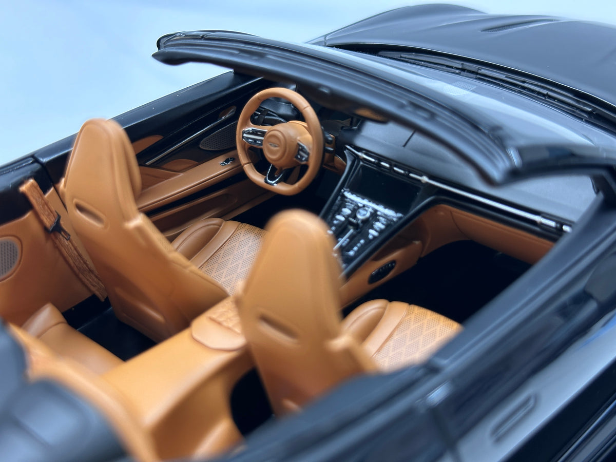 MOTORHELIX 1/18 Aston Martin DB12 Volante Convertible - Ink Black (MH398)