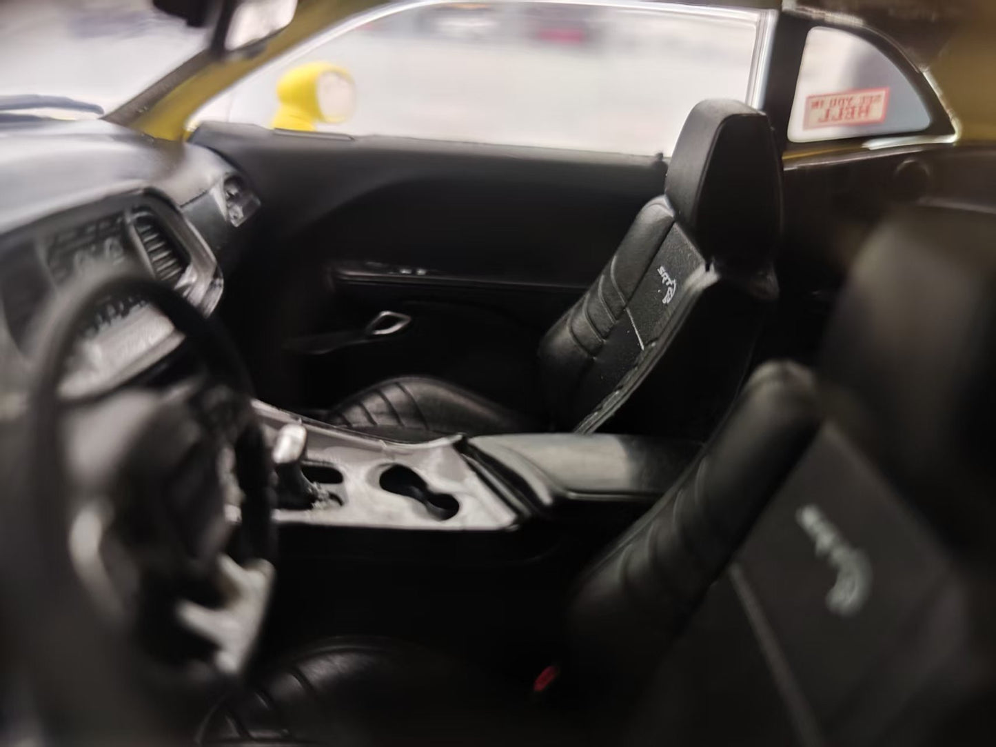 Solido 1/18 Dodge Challenger SRT Hellcat Redeye Widebody NYC Hellcab Yellow S1805716