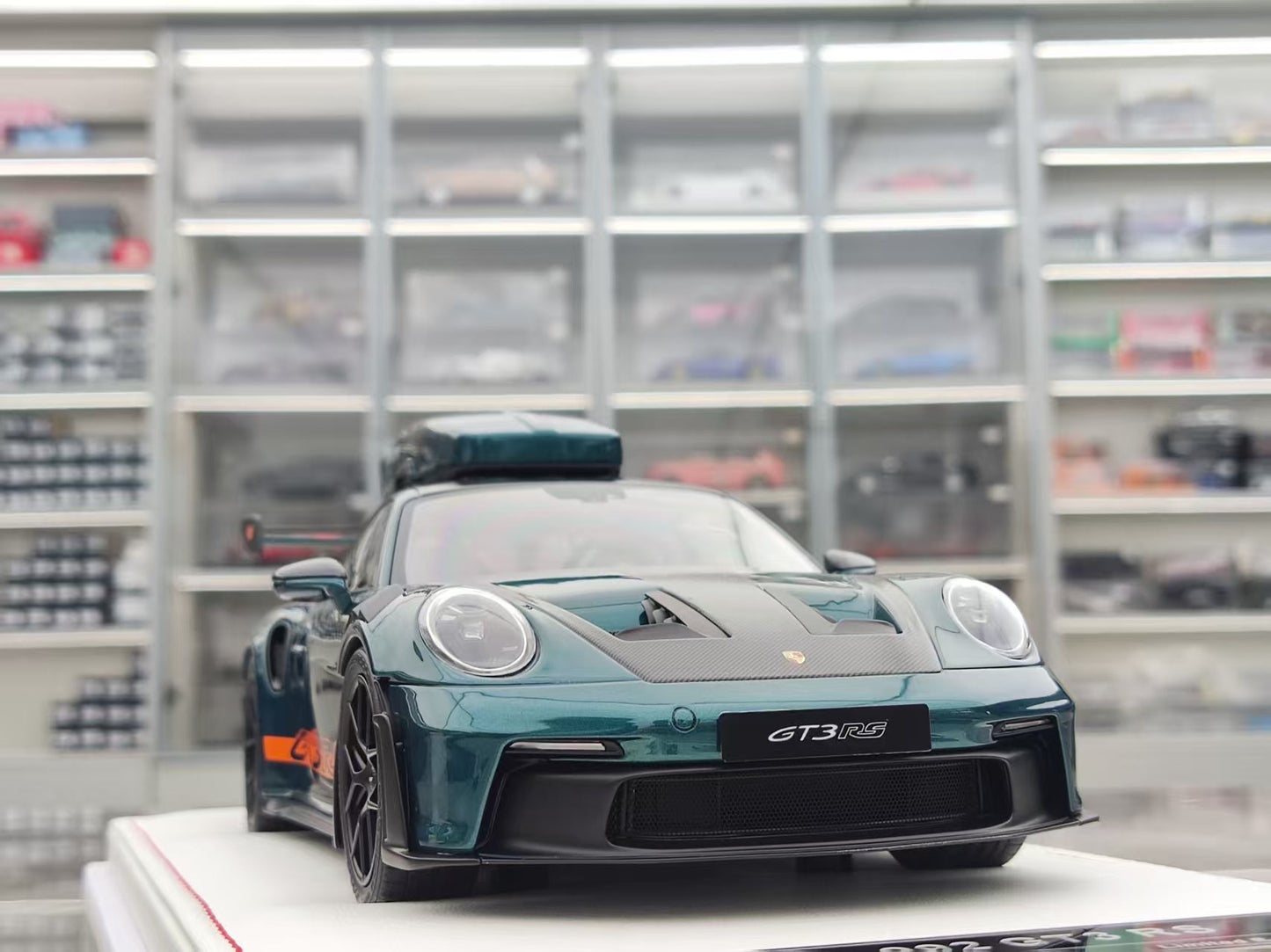 IVY 1/18 Porsche 992 GT3 RS PTS Green/Orange Decals IM1837POB