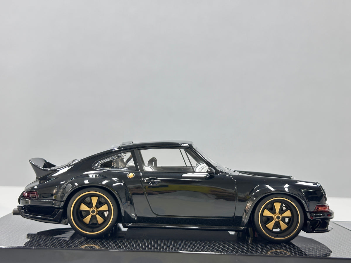 Dino Model 1/18 Porsche Singer DLS Gloss Black DC003