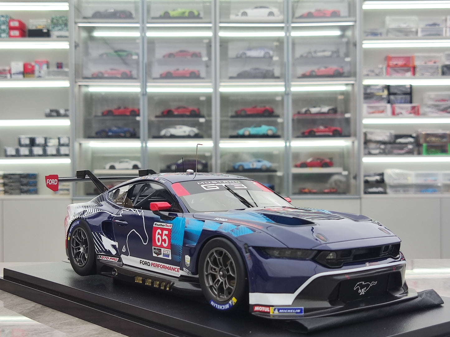 TOPSPEED 1/18 Ford Mustang GT3 #65 Ford Multimatic Motorsports 2024 Blue Livery Simulation Model Car TS0574