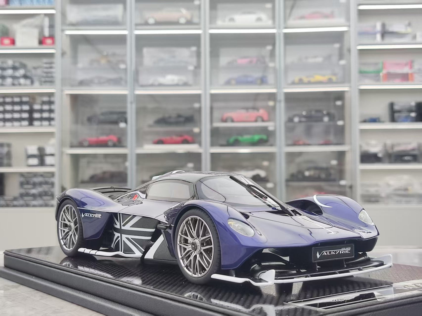 FRONTIART 1/18 Aston Martin Valkyrie, Sapphire Blue, FA181