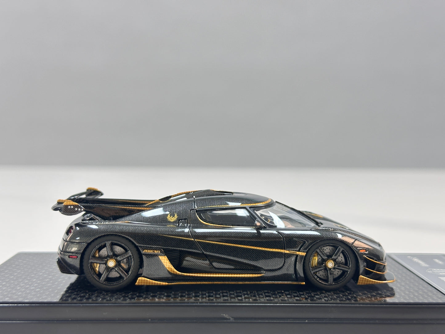 FRONTIART 1/43 Koenigsegg Agera RS Carbon Gold (FA195)