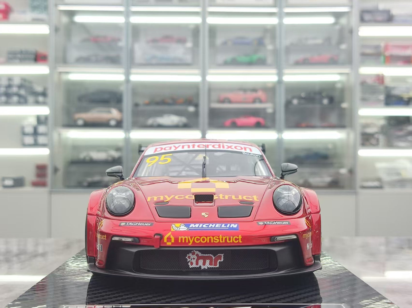 VIP 1/18 Porsche 911 GT3 CUP Lightning McQueen No. 95 VIP176