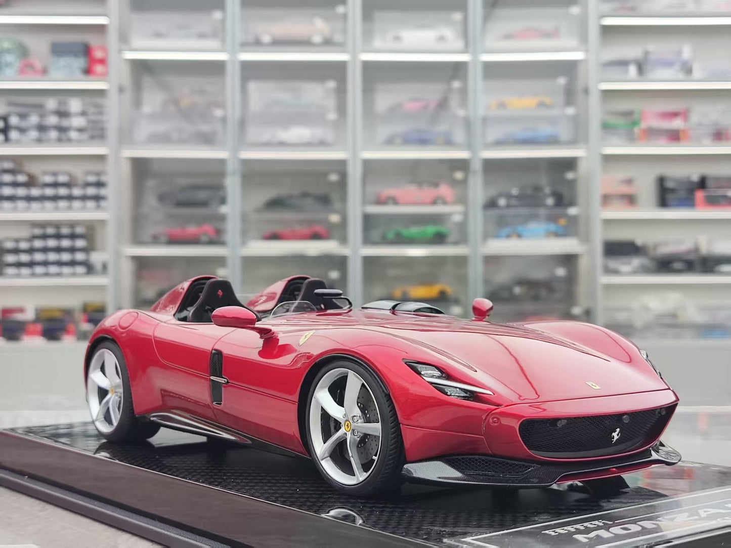 CE 1/18 Ferrari Monza SP2 Volcano Red CE008