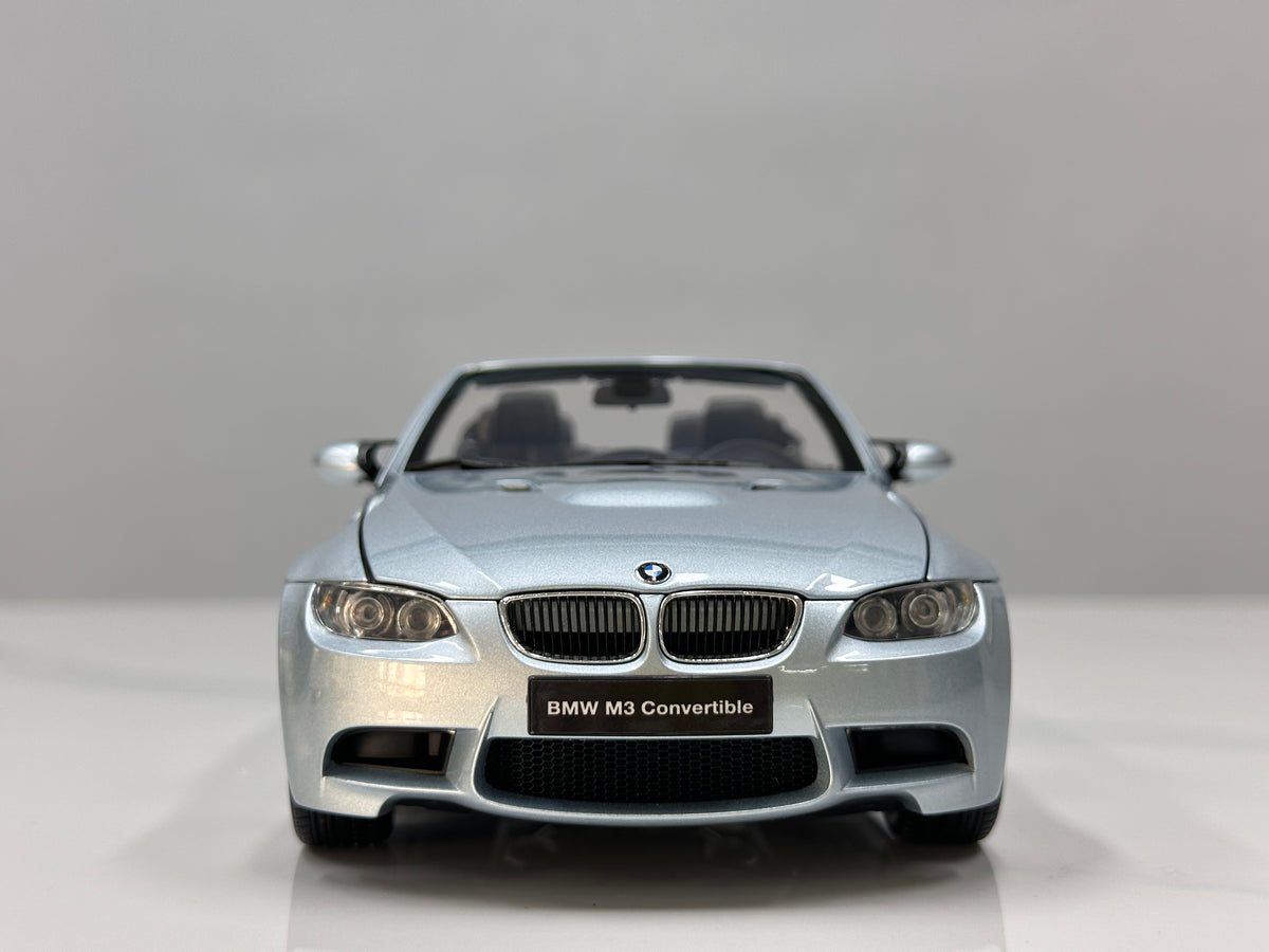 KYOSHO 1/18 BMW M3 Convertible (E93M) Silver 08738SS