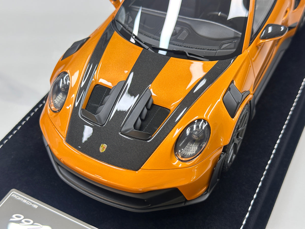 HH Model 1/18 Porsche 992 GT3 RS Volcano Orange HH729