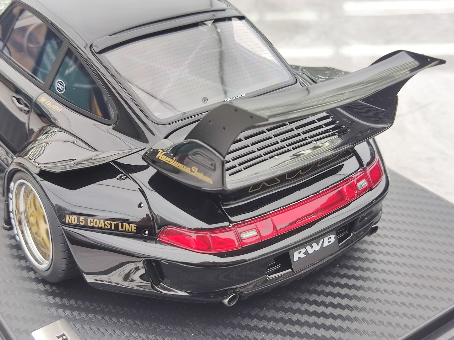 Ignition Model 1/18 Porsche RWB 993 Black IG3625