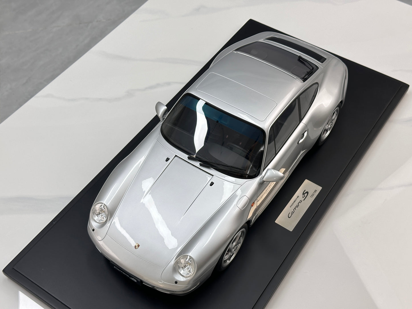 GT Spirit 1/8 Porsche 911 [993] CARRERA 4S Silver GTS801901