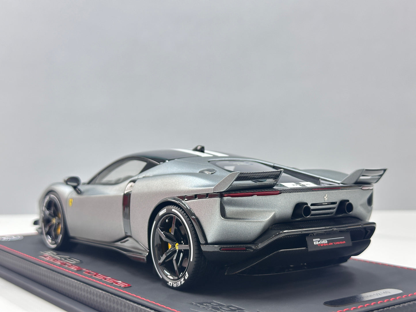 BBR 1/18 Ferrari Testarossa Assetto Fiorano – Matte Grey (Launch Color) with White Livery (P18276A)
