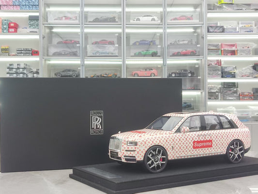 GL 1/18 Rolls-Royce Cullinan Resin Model JS-GL034