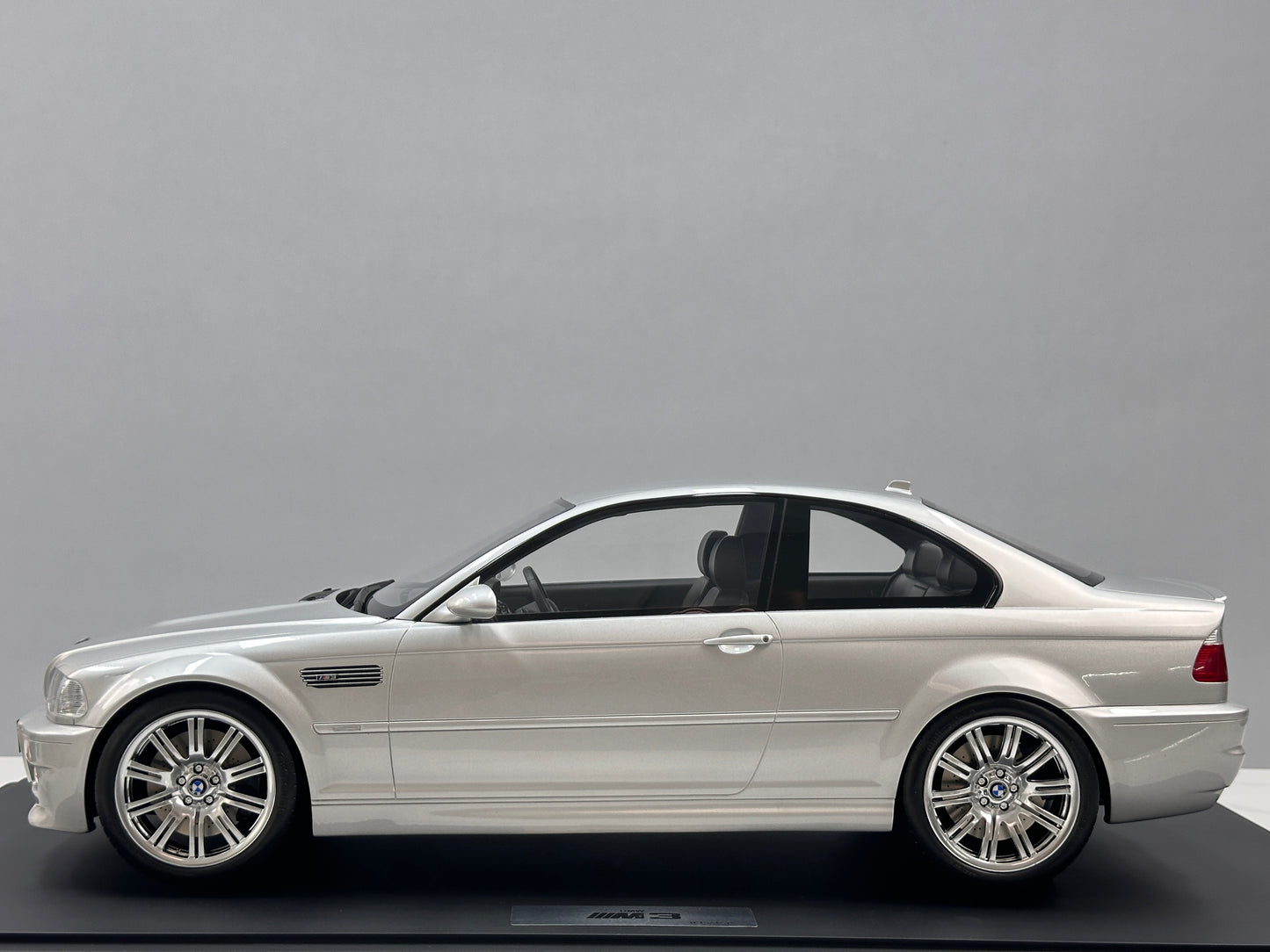 GT Spirit 1/8 BMW M3 E46 Silver GTS801501