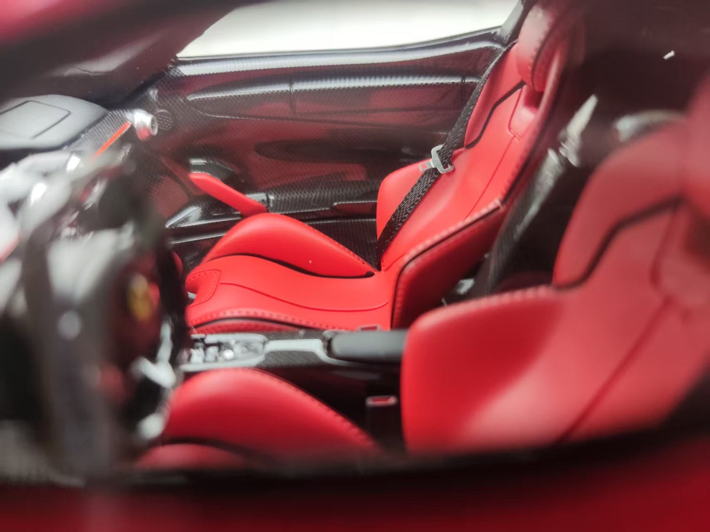 GAVIN 1/18 Ferrari LaFerrari Metallic Red GA003