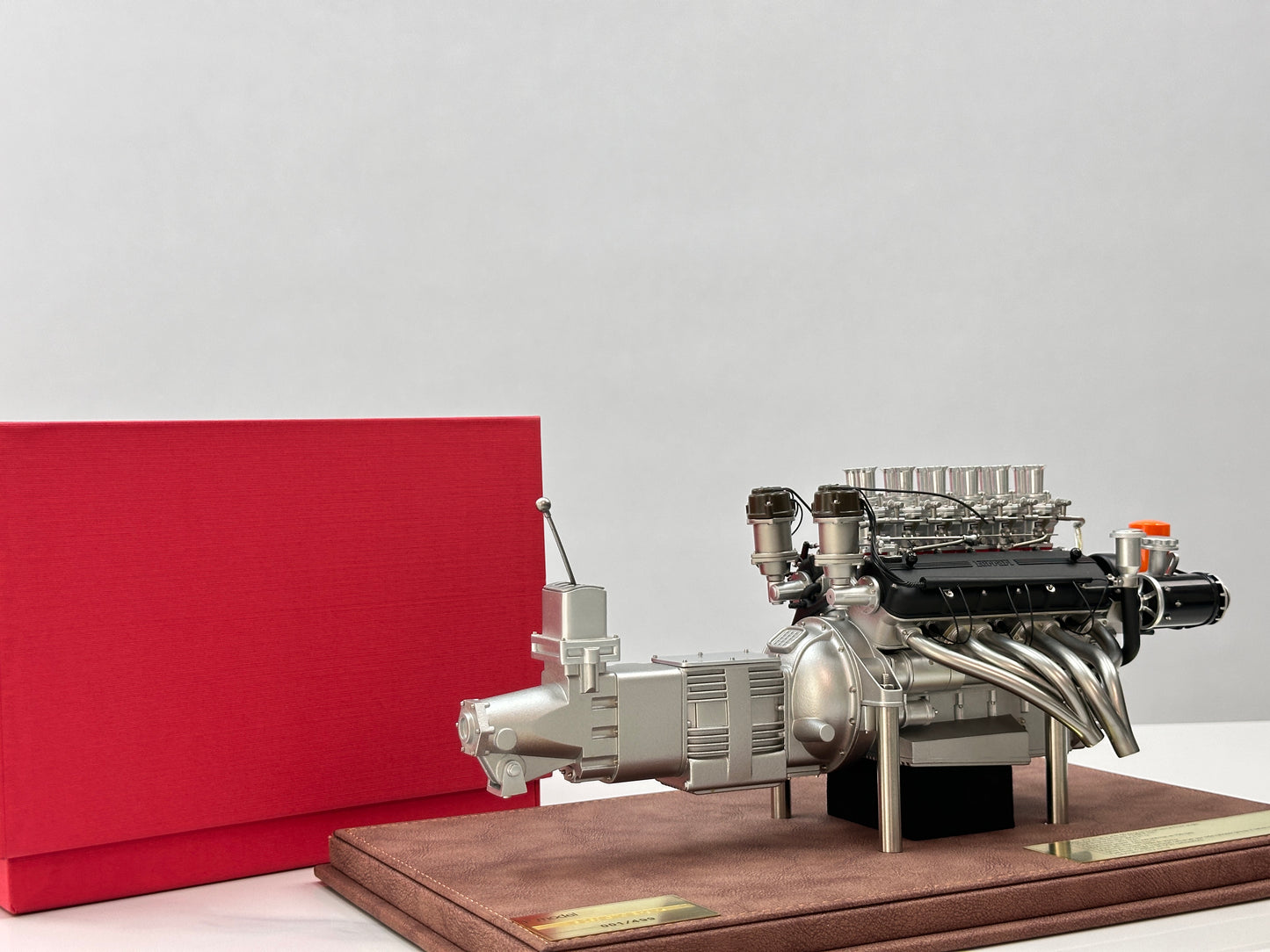 First Model 1/6 Ferrari 250 GTO Engine (Grey) FM06002
