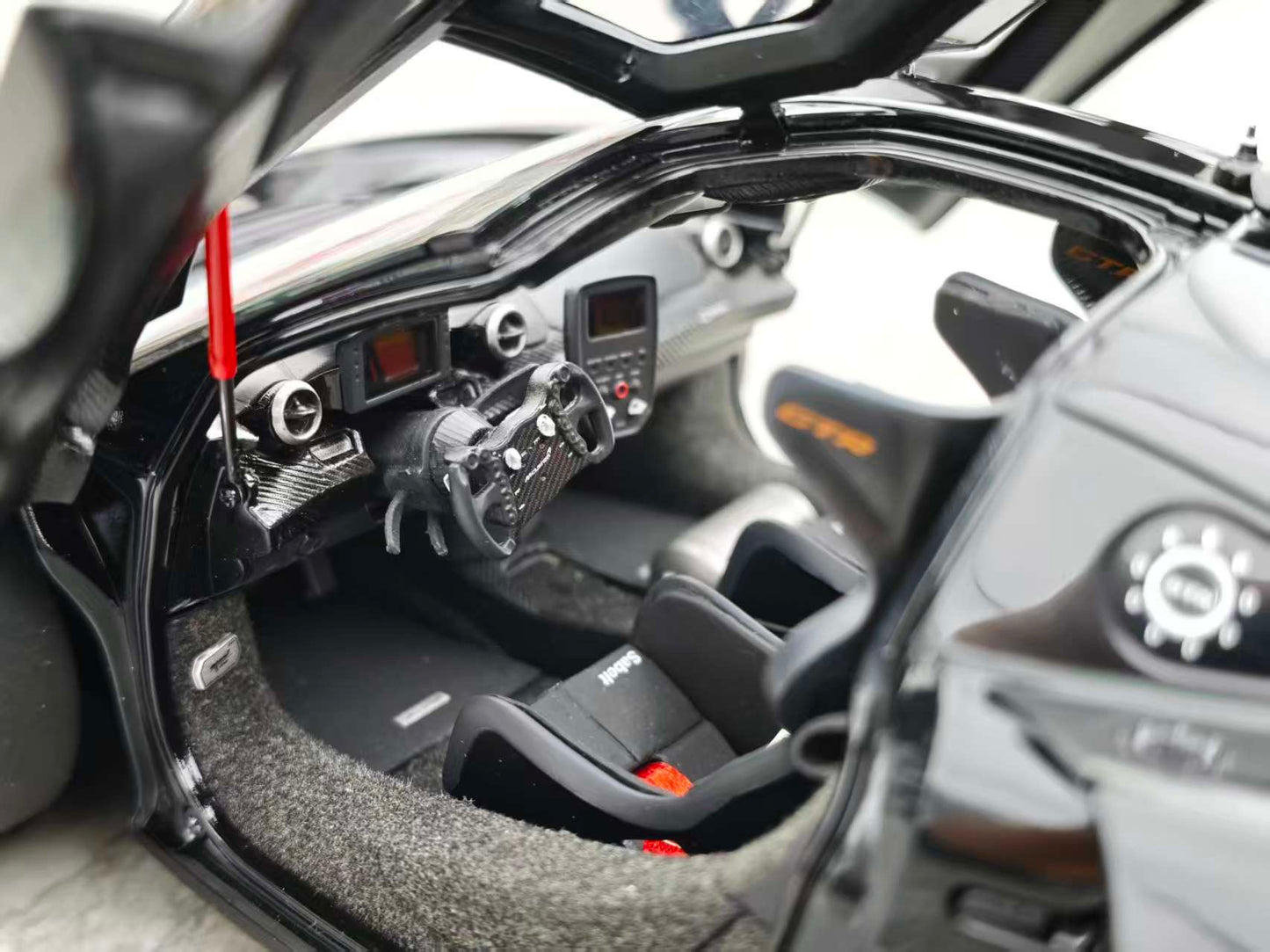 Autoart 1/18 McLaren Senna GTR Black 81954