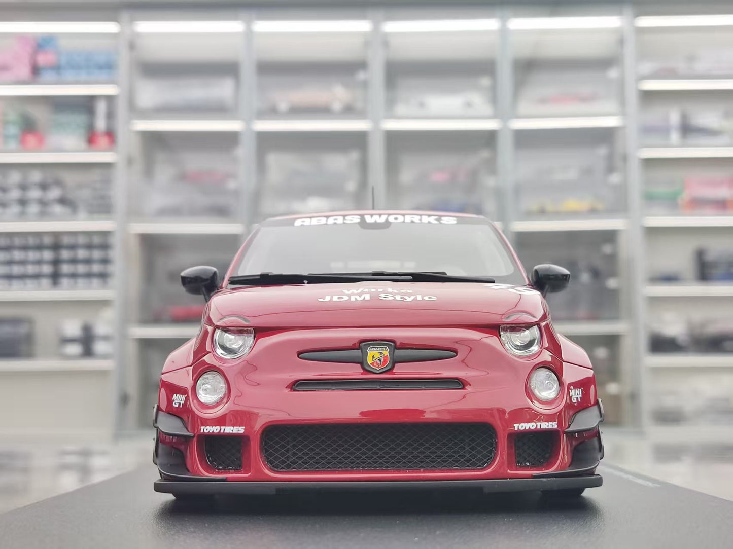 Topspeed 1/18 Abarth LB-WORKS 595, Red (TS0613)