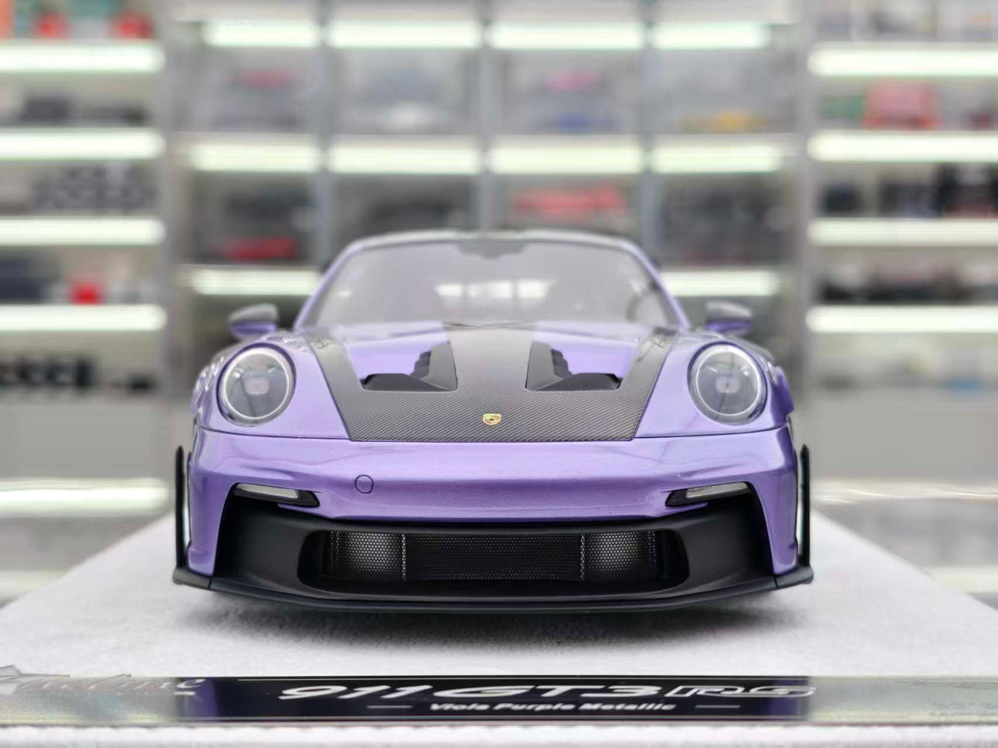 FuelMe 1/18 Porsche 992 GT3RS Purple FM18010LM-05