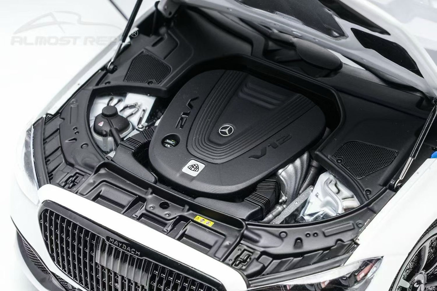 Almost Real 1/18 Scale 2023 Mercedes-Benz S-Class